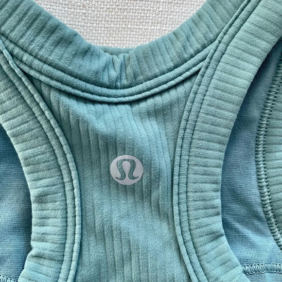 NWT Ribbed nulu high neck bra - tidewater teal - Picture 7 of 9